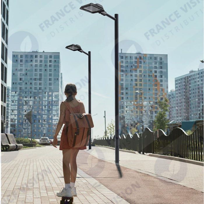 Lampadaire LED filaire - Série ALIZE P3 - Puissance ajustable 100W / 150W / 200W - 140 Lumens/Watt - Angle 160° - IP66 - 26,3 x 26,3 x 16 cm - Modèle 9 en 1 – CCT 3000K / 4000K / 6000K - Adaptateur d'angle rotatif – Garantie 5 ans