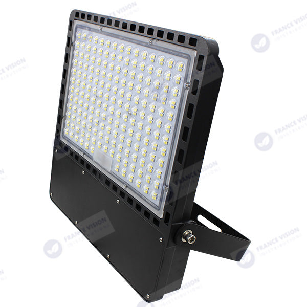 Lot de 4 Projecteurs LED filaires CCT - Série CITY PLUS ULTRA V2 - Puissance ajustable 200 / 300 / 400 Watts - Jusqu'à 68 000 Lumens - 170 Lumens/Watt - Angle 150*80° - IP66 - IK08 - 46 x 41 x 6 cm - Support ajustable 270° - Câble 50cm - Garantie 5 ans