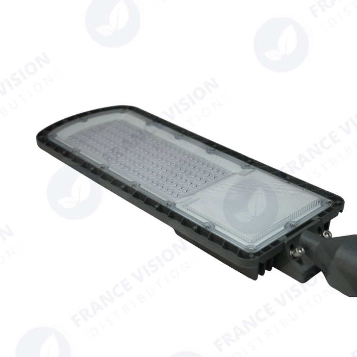 Lampe de rue filaire - Série FLEX ECO - 100 Watts - 12 000 Lumens - 120 Lumens/Watt - Angle 120 x 60° - IP66 - IK08 - 573 x 190 x 70mm - Tube d'insertion 50mm - 6000k