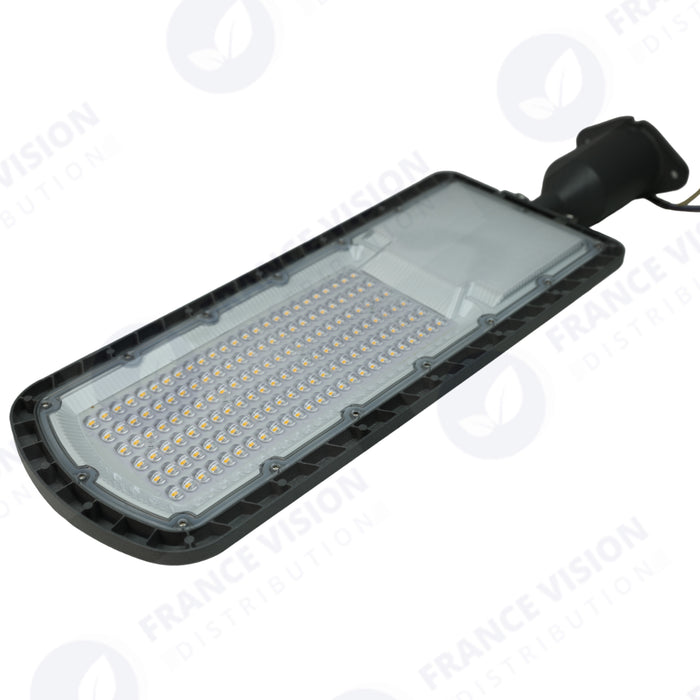Lampe de rue filaire - Série FLEX ECO - 150 Watts - 18 000 Lumens - 120 Lumens/Watt - Angle 120 x 60° - IP66 - IK08 - 665 x 210 x 80mm - Tube d'insertion 60mm - 3000k