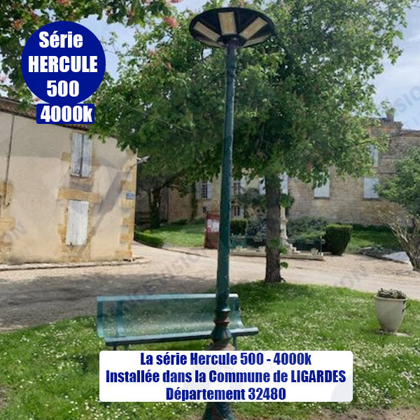 Lot de 4x Lampes solaires pour extérieur - Série OVNI - Version HERCULE 500 - Rendu lumineux 500 Watts - 2200 lumens –  Angle 360° - Diamètre tube d'insertion 60 / 76 mm - Avec détecteur de mouvement – Capteur crépusculaire - Avec télécommande - 6000k
