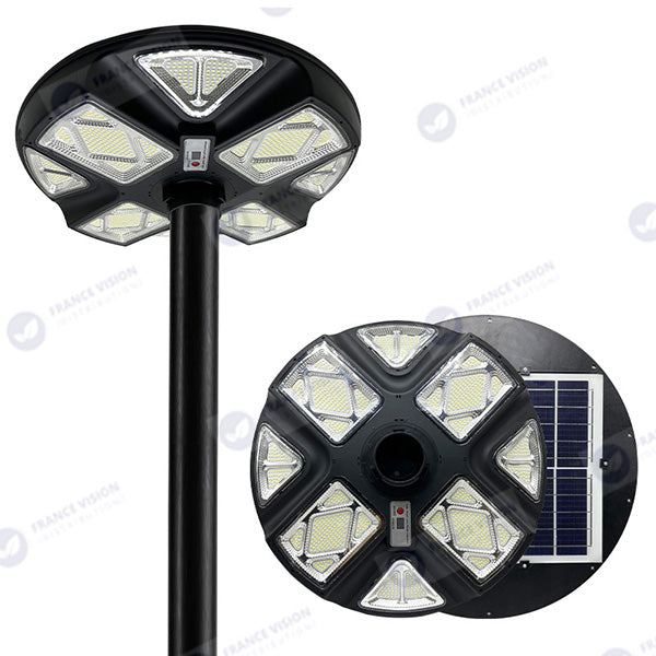 Lampe solaire pour extérieur - Série OVNI CRYSTAL V2 -  300 Watts - 1900 Lumens - Angle 360° - IP65 - Lampe 55 x 55 cm - Panneau polycristallin 42 x 35 cm - Tube d'insertion 60/76 mm - Détecteur de mouvement - Capteur crépusculaire - Télécommande - 6000k