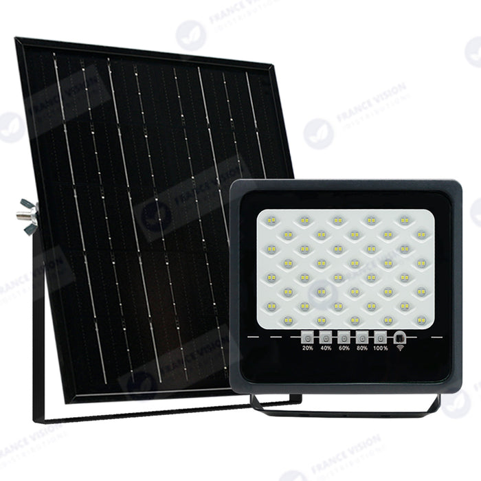 Lot de 4x Projecteurs LED solaires - Série SECURITY ULTRA - 150 Watts - 900 Lumens - Angle 120° - IP65 - Lampe 21 x 20 x 5 cm - Panneau solaire MONOCRISTALLIN 23 x 21 x 2 cm - Télécommande - 6500k - Mode de détection sans veille (0-100% - 1 minute)