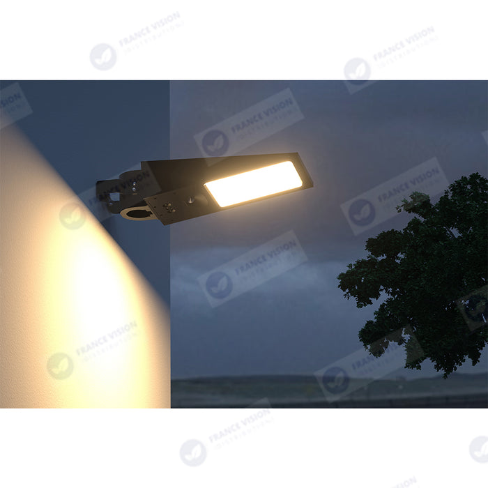 Lampe de rue et parking Solaire - Série STREET EVO V2 – Rendu lumineux 500 Watts - 4800 Lumens - CCT - 140x70° - Télécommande - Détecteur de mouvement - Diamètre d’insertion 60 mm - 52 x 23 x 10 cm – Installation sur mât et murale
