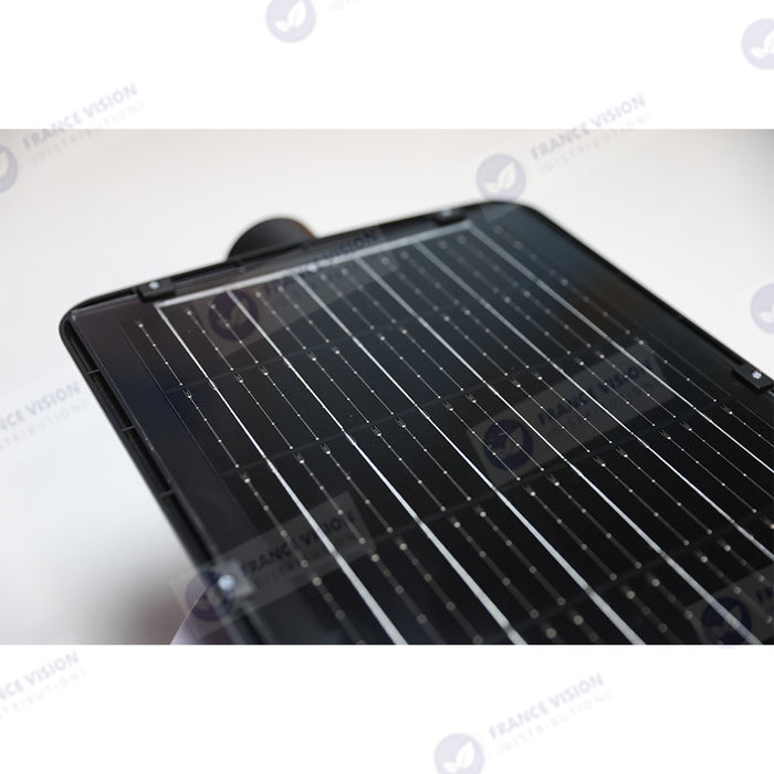 Lampe de rue LED solaire - Série VIEW V2 EVO - 1400 Watts - 4500 Lumens - 3000k - Angle 140*70° - IP54 - 64 x 26 x 7 cm - Panneau Monocristallin - Batterie 25Ah - Détecteur de mouvement - Télécommande - Tube d'insertion 45mm