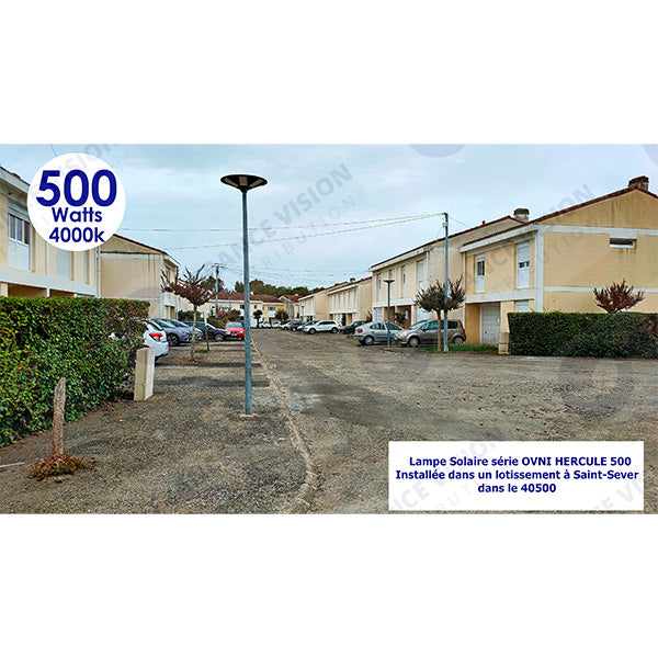 Palette de 14x Lampes solaires pour extérieur - Série OVNI - Version HERCULE 500 - Rendu lumineux 500 Watts - 2200 lumens – Angle 360° - Diamètre tube d'insertion 60 / 76 mm - Avec détecteur de mouvement – Capteur crépusculaire - Avec télécommande - 4000k